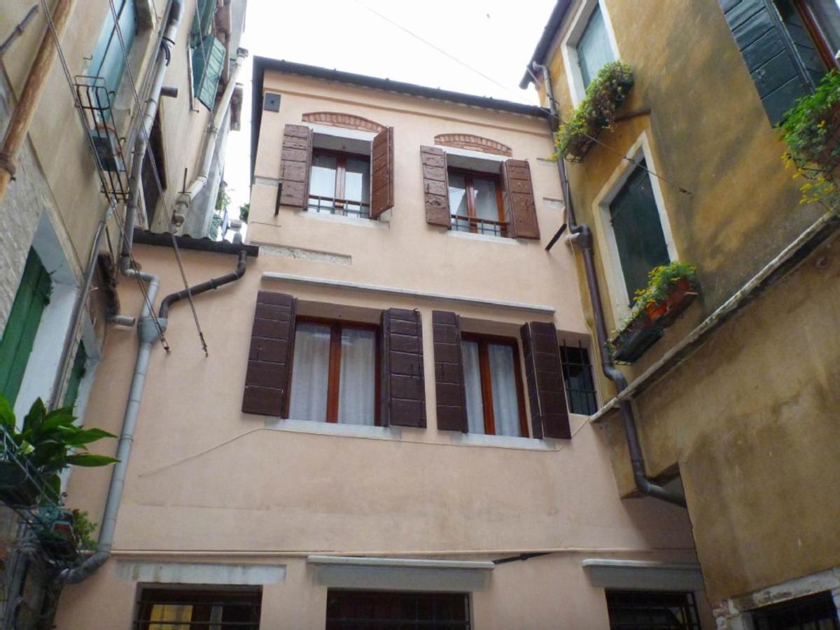 Delicious Apartament Near St. Mark Square Velence Kültér fotó